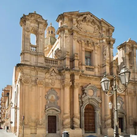 Semesterbostad Cortile 9 *